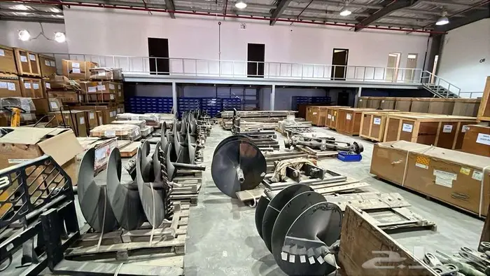 قطع غيار ومستلزمات معدات ثقيلة- مخزون جاهز وشحن داخل المملكة 11