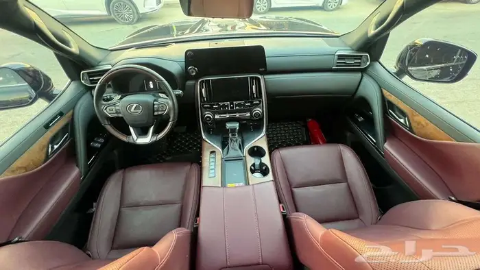 لكزس LX600 موديل 2025 - معرض خلف للسيارات 5