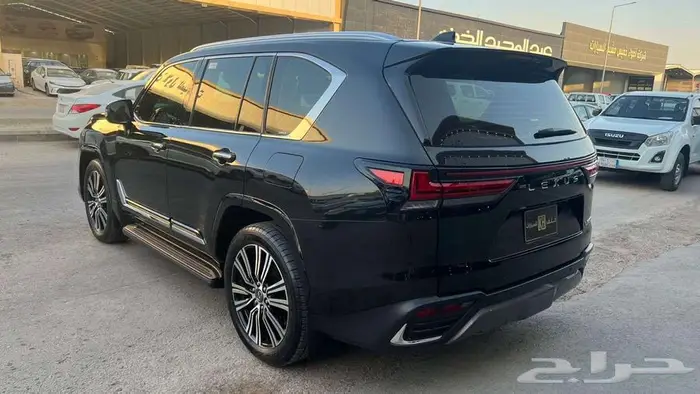 لكزس LX600 موديل 2025 - معرض خلف للسيارات 15