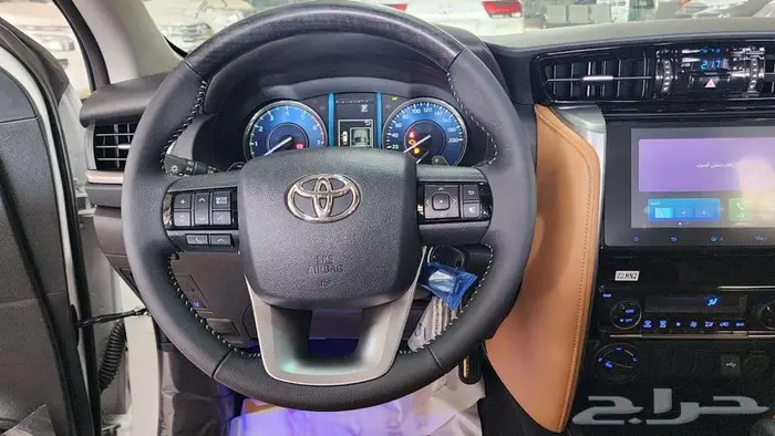 تويوتا فورتشنر GX2 دبل بنزين و بدون دبل 2025 5