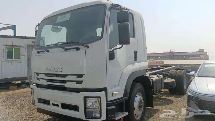 ايسوزو شاحنة 13 طن شاص قصير موديل 2025 8