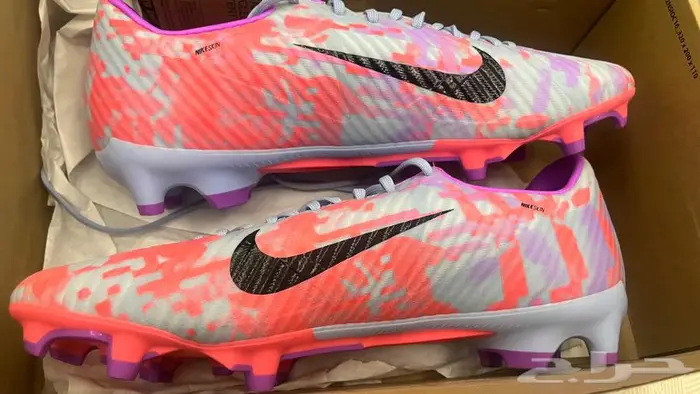 حذاء رياضي 0