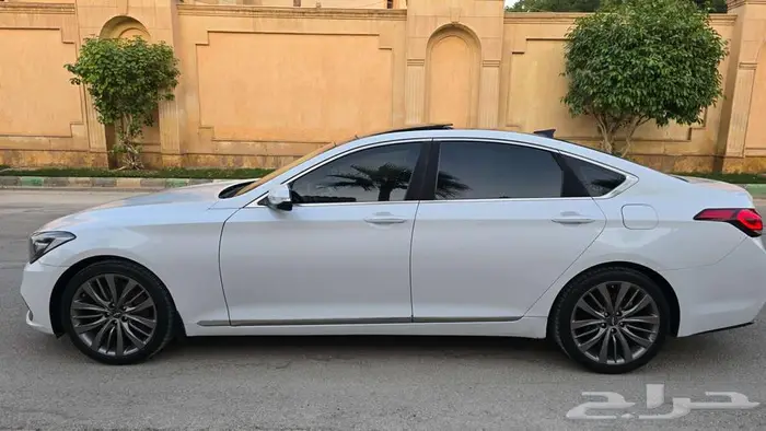 هونداي جينسس 2020 بحاله الوكاله 14