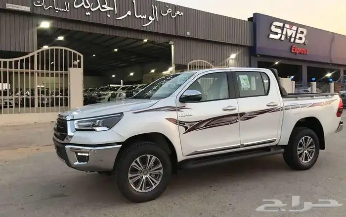 هايلوكس 2025 فل كامل تمتيك S_GLX بنزين دبل جديد 7