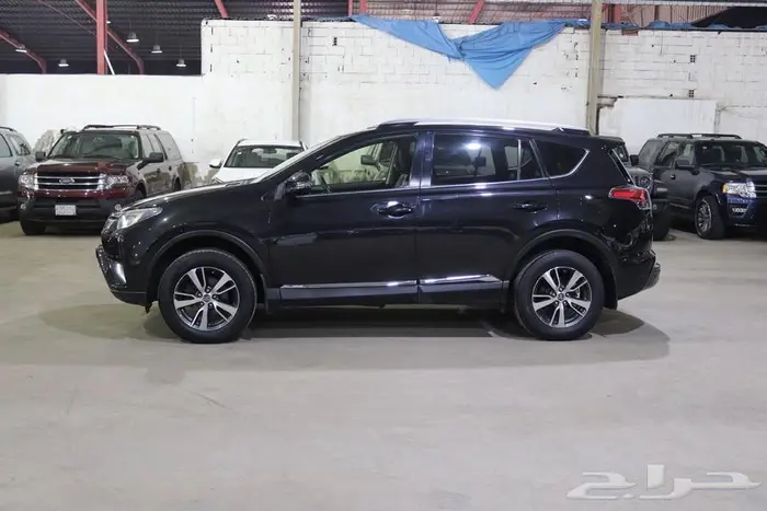 تويوتا راف فور 2018 فل كامل 3