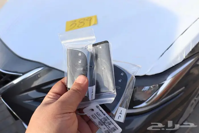 عرض خاص لعملائنا لكزس ES300H دفعه اولى 96000 وقسط500 ريال 27
