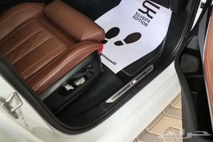 بي ام دبليو X7 فل كامل 2025 ناغي عداد 17 الف كم 15