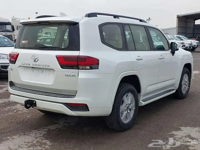 جكسار رقم 2 بنزين سعودي موديل 2025 كاش واقساط 3