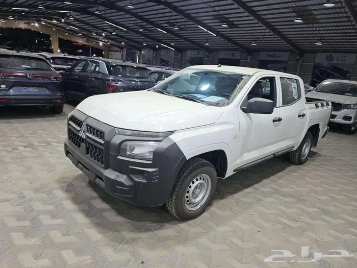 ميتسوبيشي L200 غمارتين بدون دبل ديزل جير عادي سعودي 2024 1