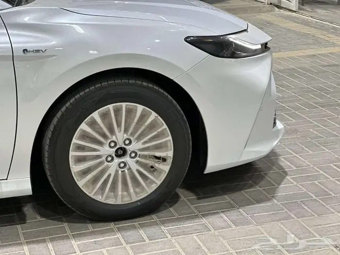 تويوتا كامري LE هايبرد 2025 7