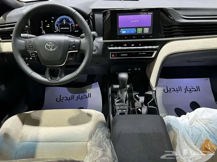 تويوتا كامري LE هايبرد 2025 10