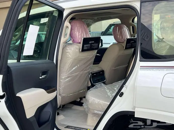 لاندكروزر GXR L4 (بريمي) فل كامل ابواب شفط 2025 كاش واقساط 6