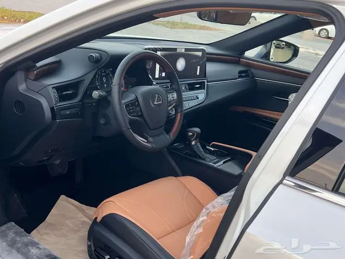 لكزس CC ES 350 نص فل بروجكتور 2025 (بريمي) كاش واقساط 7