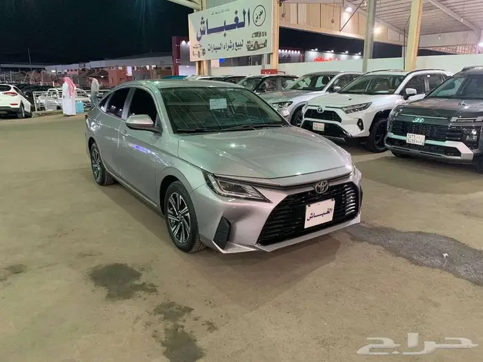 تويوتا يارس موديل 2023 نص فل 0