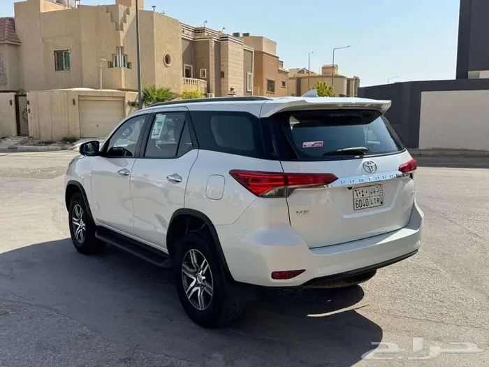 تويوتا فروتشنر 2023 وارد عبداللطيف جميل 6سلندر دفع رباعي 4