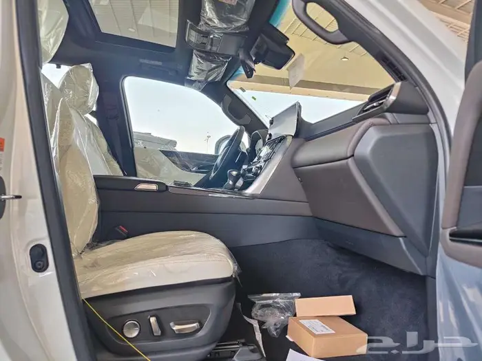 لكزس LX 600 BB فل كامل 2025 سعودي بطاقة جمركية 9