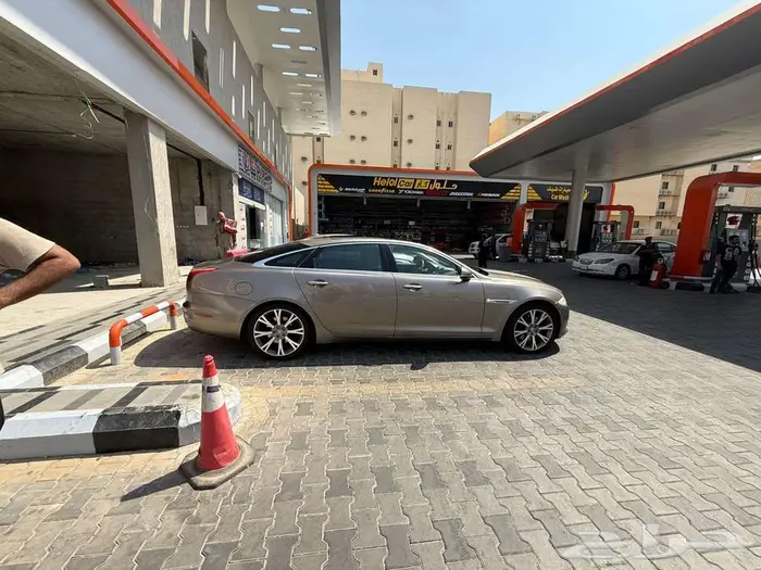 Jaguar XJL 2012 39