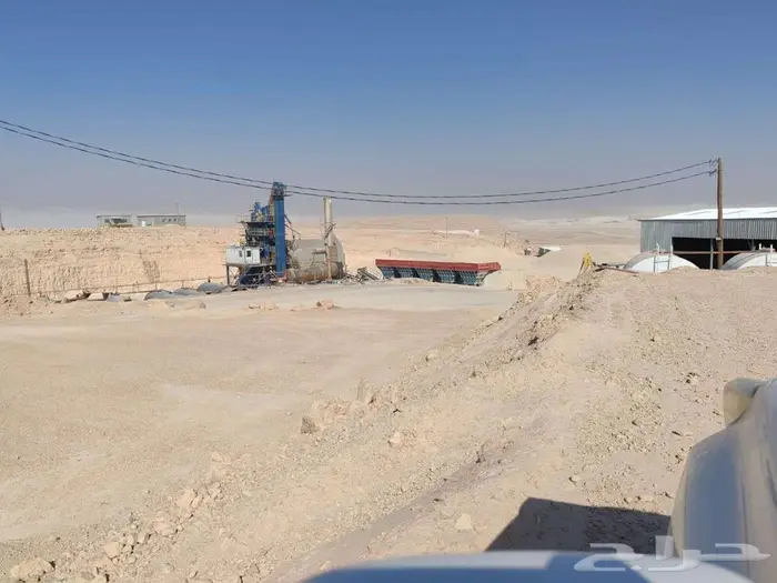 كسارة اسفلت مع طاقم العمل 20