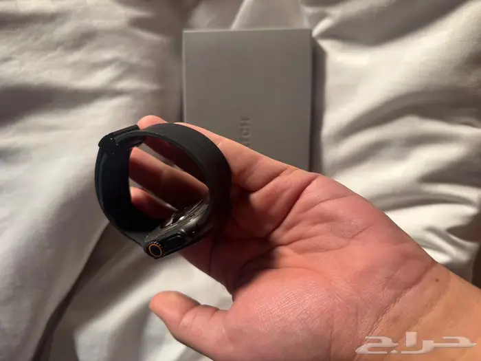 Apple watch ultra 2 black titanium 3