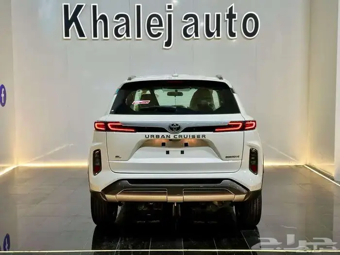 تويوتا اوربان 2026 ستاندر ( تقسيط وكاش ) 2