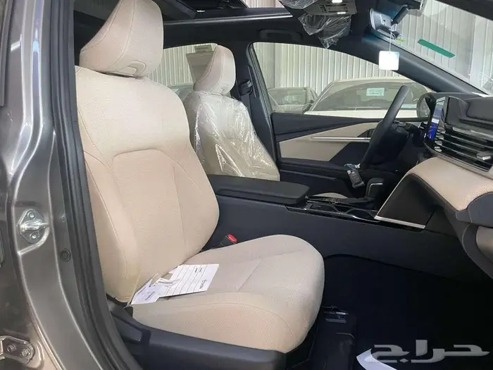 تويوتا كامري LE 2025 هايبرد كاش استلام فوري سعر جبار 4