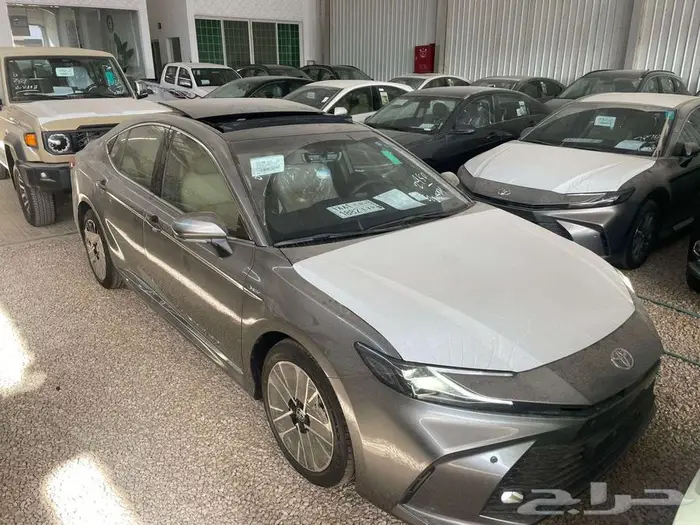 تويوتا كامري LE 2025 هايبرد كاش استلام فوري سعر جبار 1