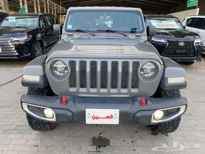 جيب رنجلر صحاري موديل 2019 عداد 76 الف كم 1