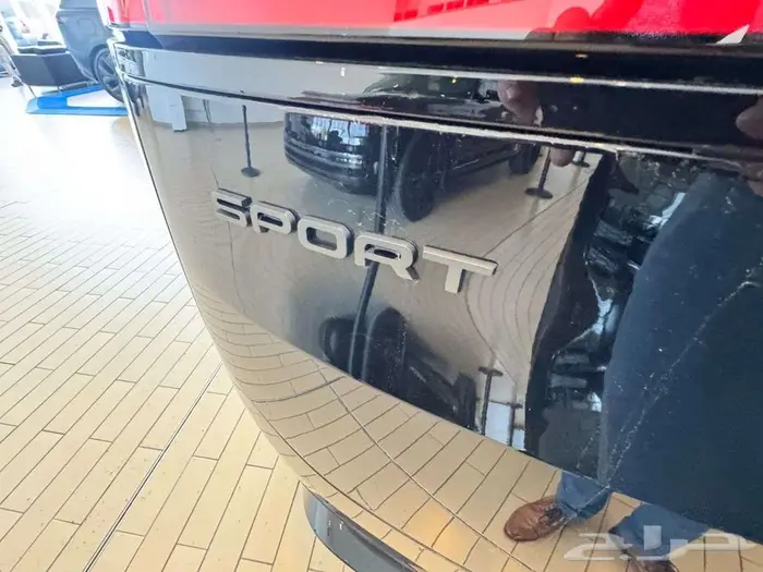 رنج روفر سبورت 2025 فل مواصفات بسعر مميز 7