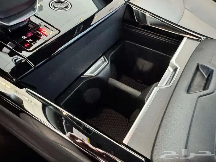 رنج روفر سبورت 2025 فل مواصفات بسعر مميز 28