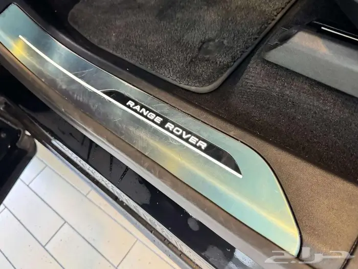 رنج روفر سبورت 2025 فل مواصفات بسعر مميز 9