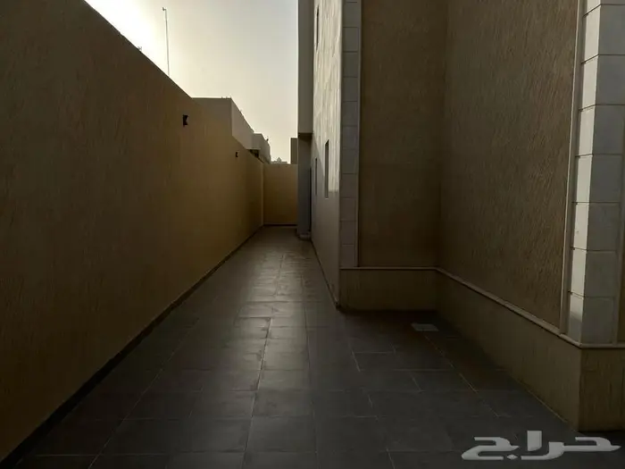 للبيع فلة ( دورين منفصلة ) 20