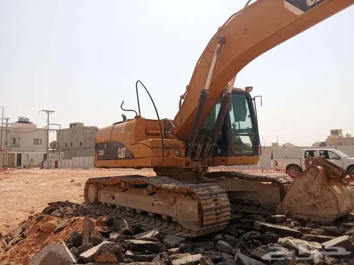 بوكلين كاتربيلر 320DL موديل 2010 0