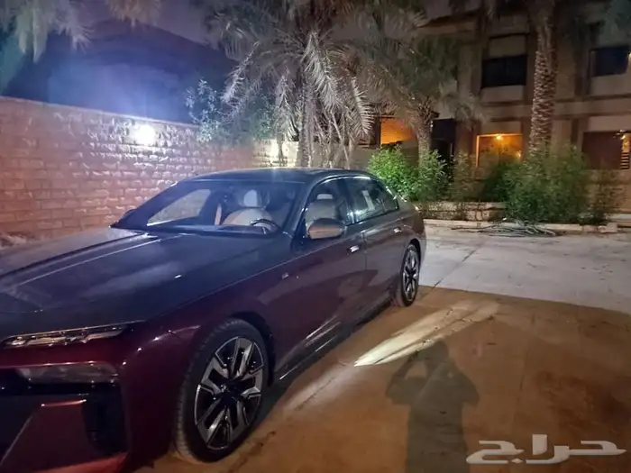 BMW 760i 2023 للبيع 0