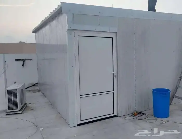 تركيب غرف ساندوتش بانل ملاحق جدران بالجنوب 11