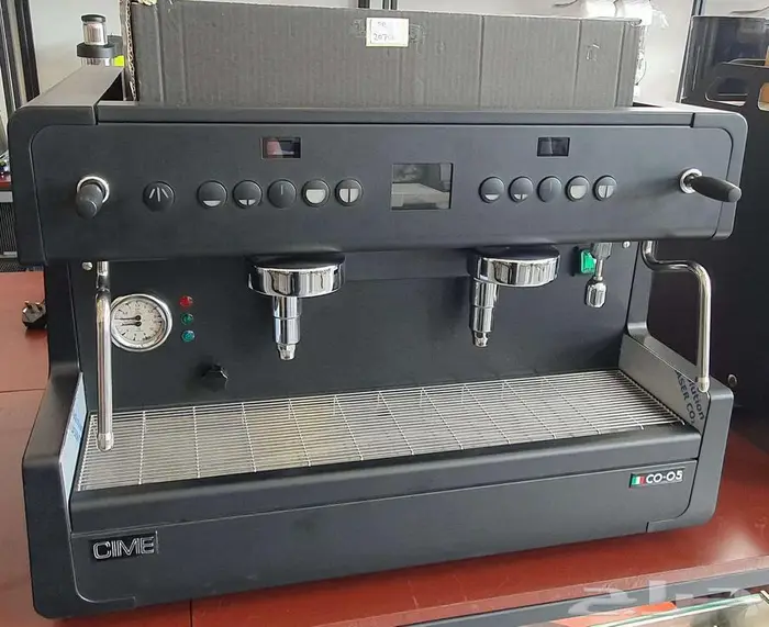 مكينة قهوه اليوم تجهيز كافيات 42