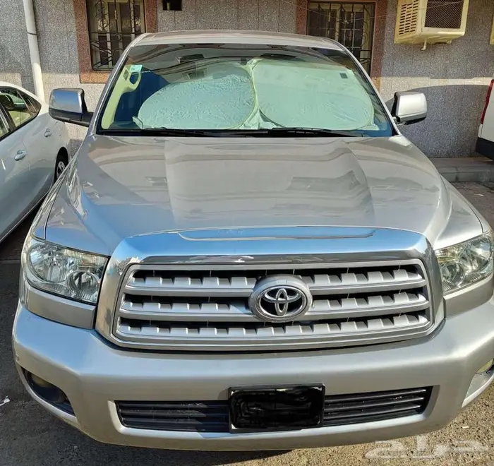 Toyota Sequoia 2011 6