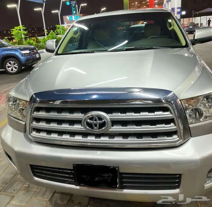 Toyota Sequoia 2011 1