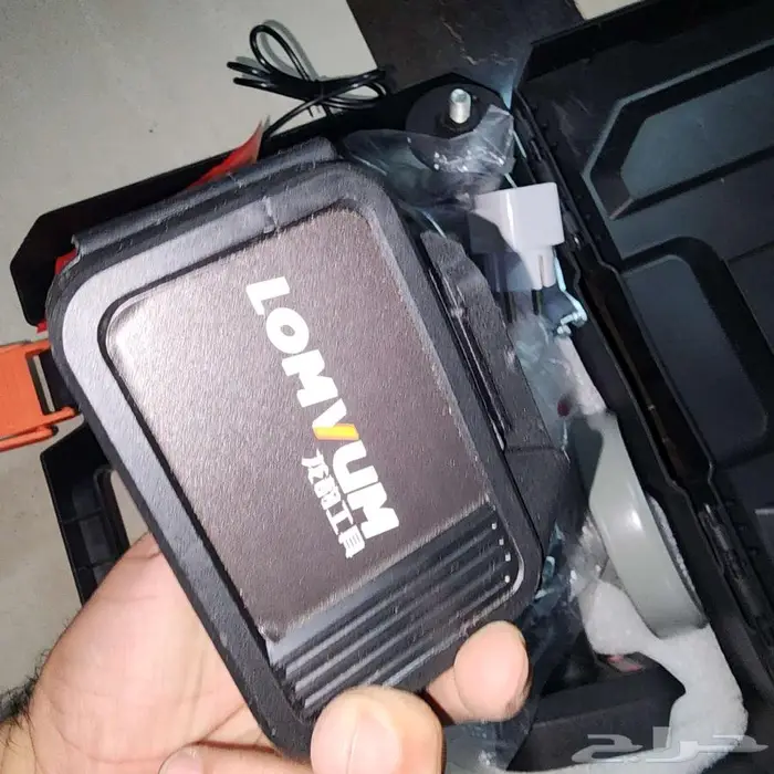 صاروخ وجهاز سنفره يعمل ببطاريه 2