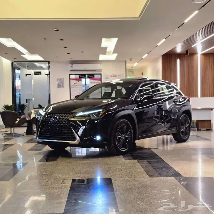 لكزس UX300 AH هايبرد 2024 الاقل سعرا للكاش 0