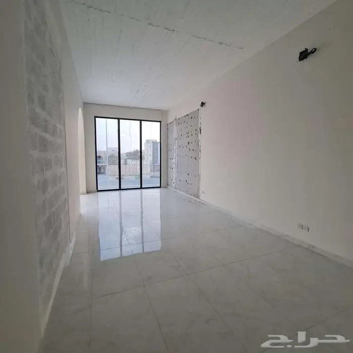 محل ومكتب علوي بحي الاسكان طريق عمر بالممشى الجديد 11