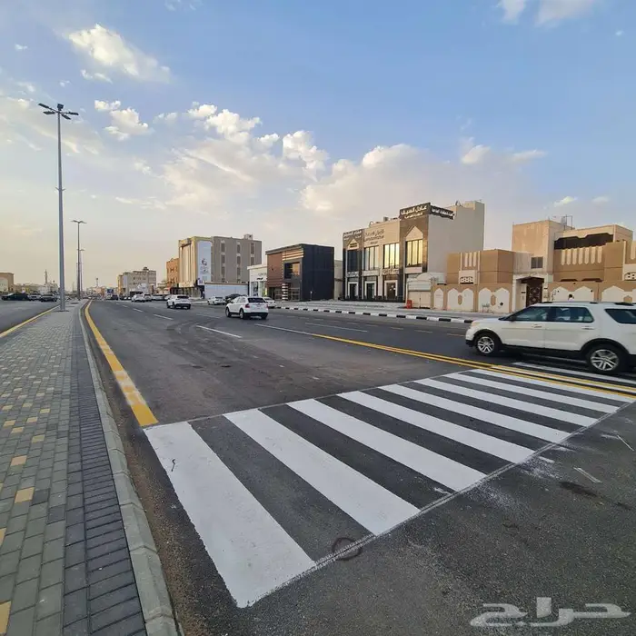 محل ومكتب علوي بحي الاسكان طريق عمر بالممشى الجديد 34