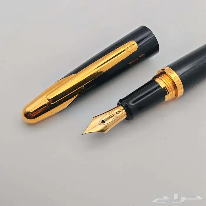 قلم Dunhill AD2000   حبر بريشة ذهبية 18K مقاس F 0