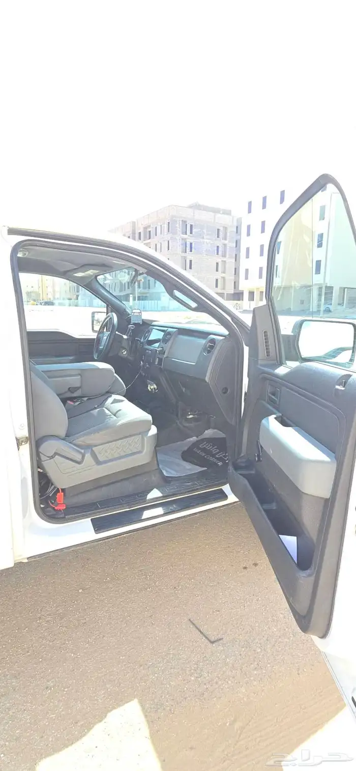للبيع فورد F150 موديل 2011 4