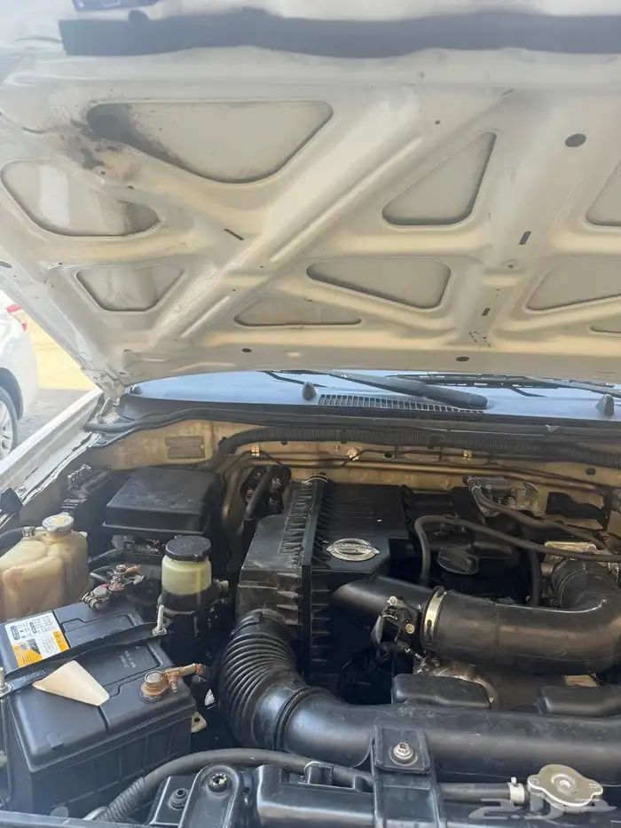 نيسان نفارا 5