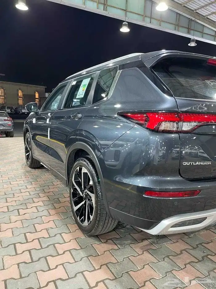 ميتسوبيشي اوتلاندر 2025 جميع الفئات( كاش - تقسيط ) 8