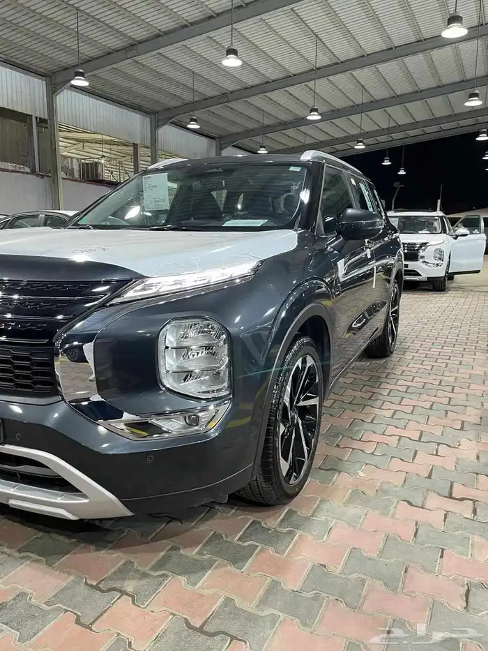 ميتسوبيشي اوتلاندر 2025 جميع الفئات( كاش - تقسيط ) 5