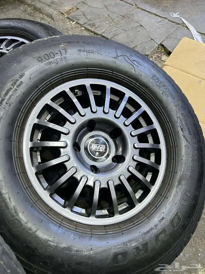 كفرات بالون ديرو 900.17 مع جنوط برايد خمس مسامر جيب لاندكروز 2