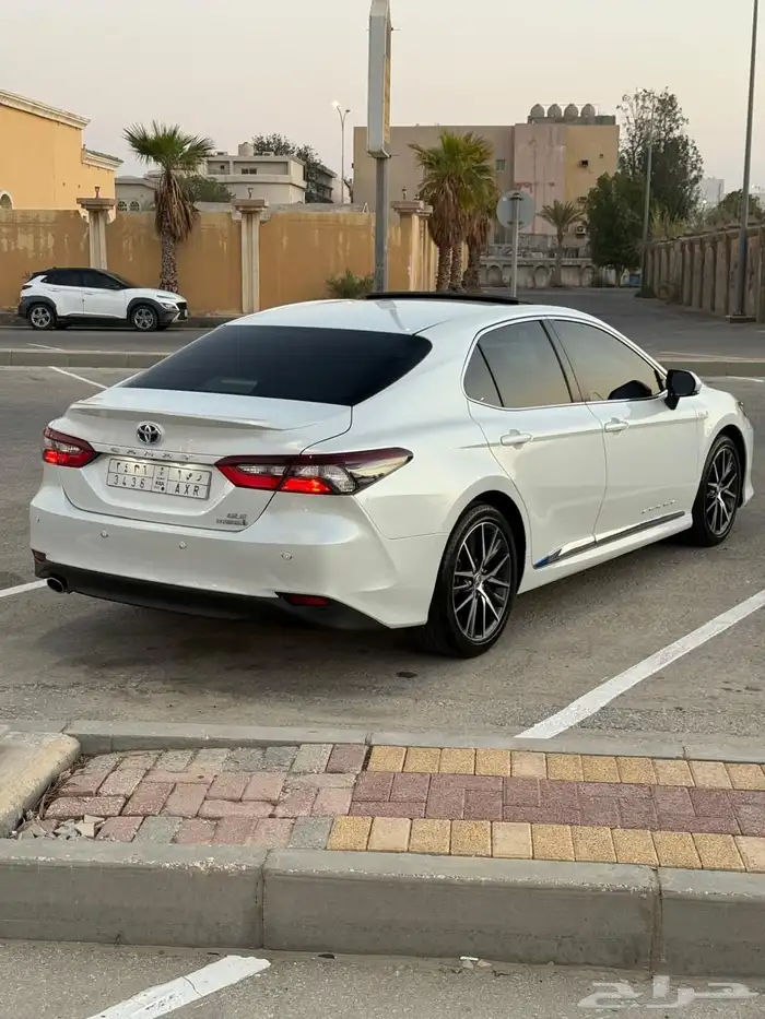 تويوتا كامري فل GLE 2023 17