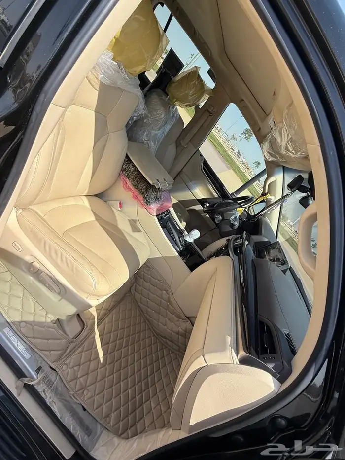 جيب لكزس 2020فل كامل ADسعودي بروجكتر المعروفه لهذي الفئه 16