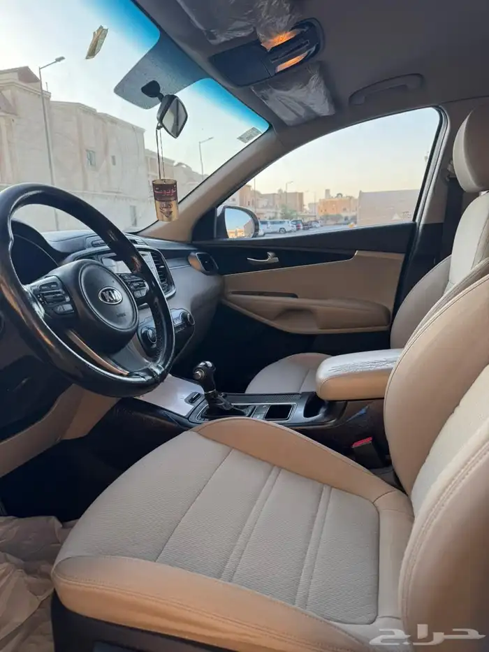 سورنتو كيا 2016 11